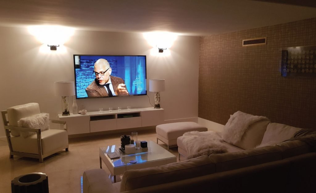 mirror tv screen home